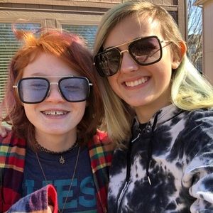 Meet your Posher, Annika